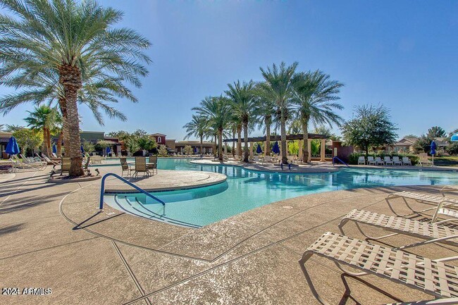 Building Photo - 42550 W Candyland Pl