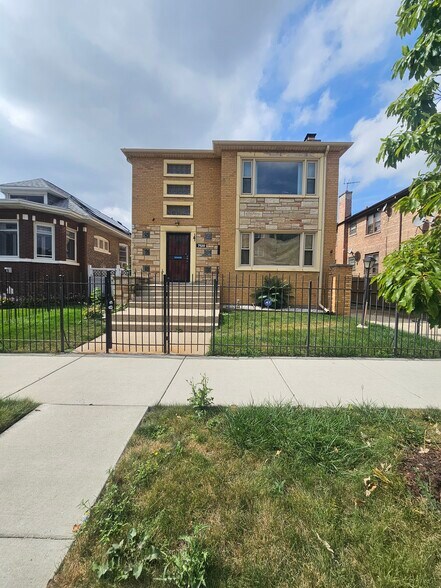 Building Photo - 7920 S Winchester Ave