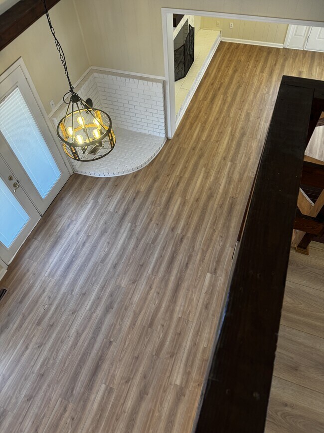 Building Photo - 4081 Greensboro Hwy