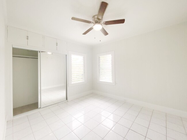 Building Photo - Charming Cottage in McCully - 2 bedroom / ...