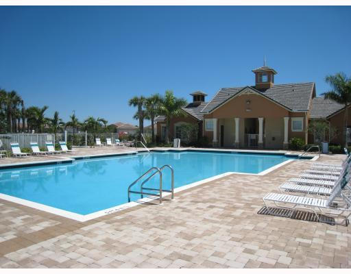 Building Photo - 9516 SW Flowermound Cir