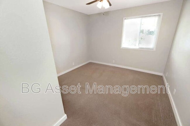 Building Photo - 760 Alhambra Rd