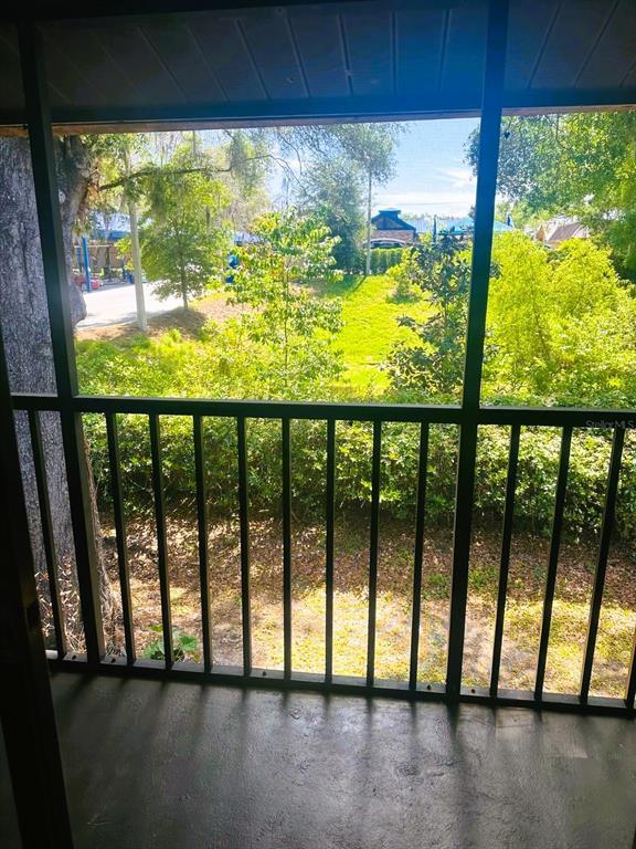 Building Photo - 2947 SW 32nd Ave