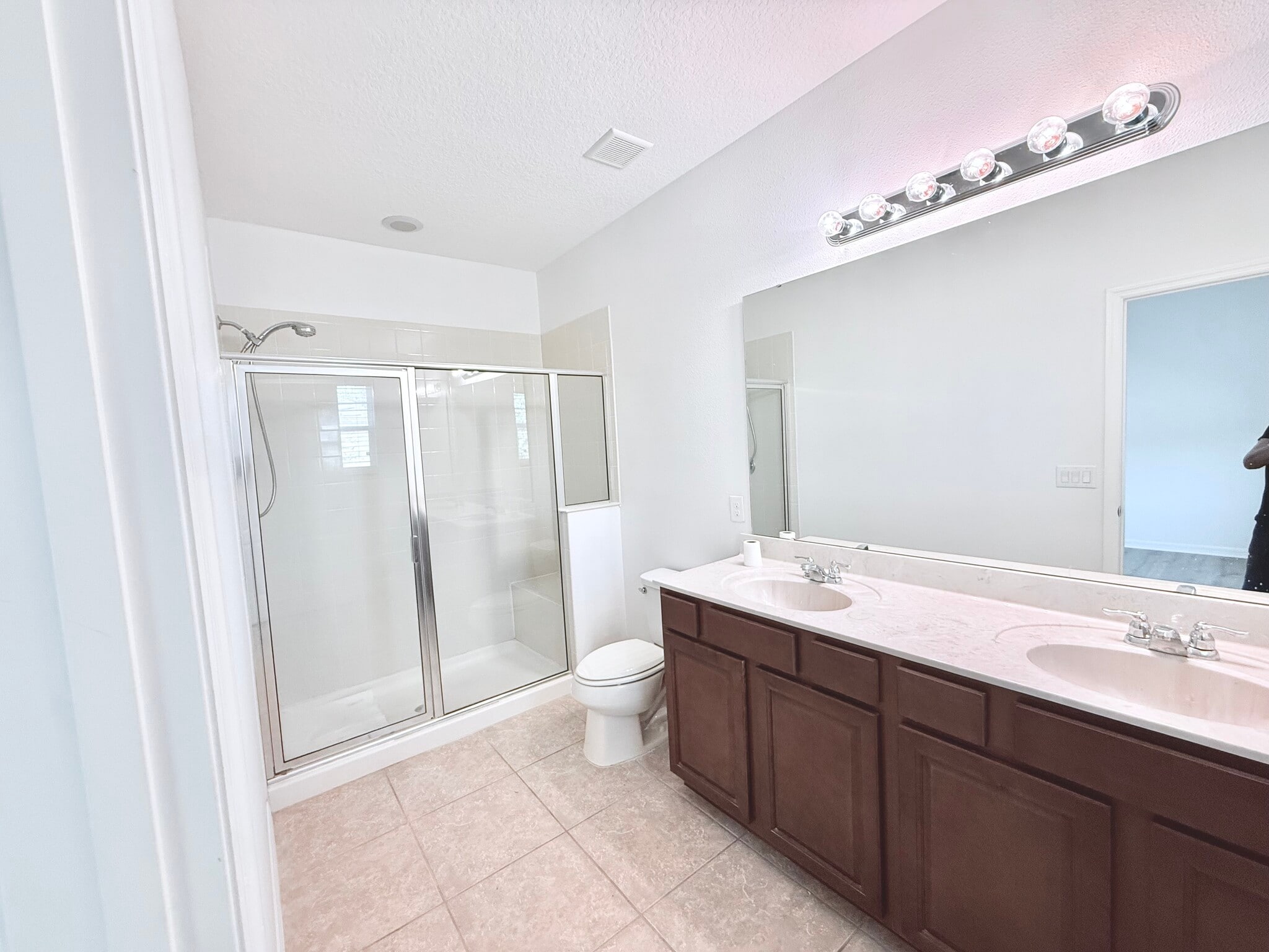 Building Photo - 7605 Ripplepointe Way