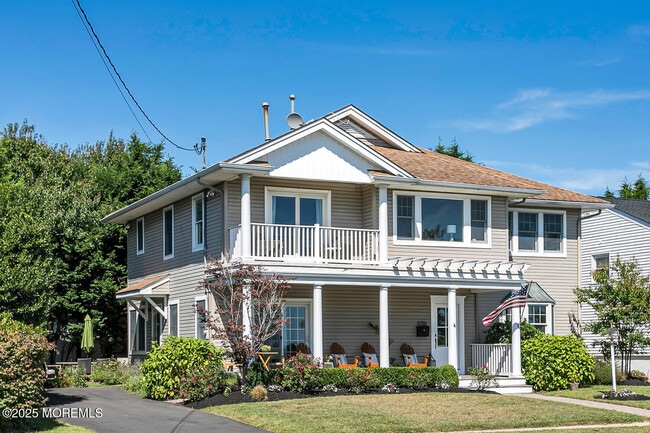 Building Photo - 306 Ocean Rd