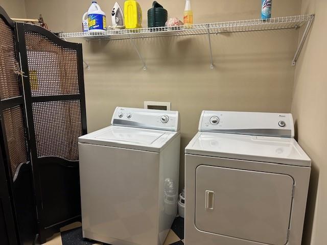 Building Photo - 308 St Louis St