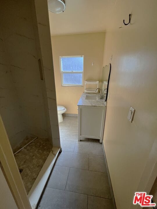 Building Photo - 1058 W 42nd Pl