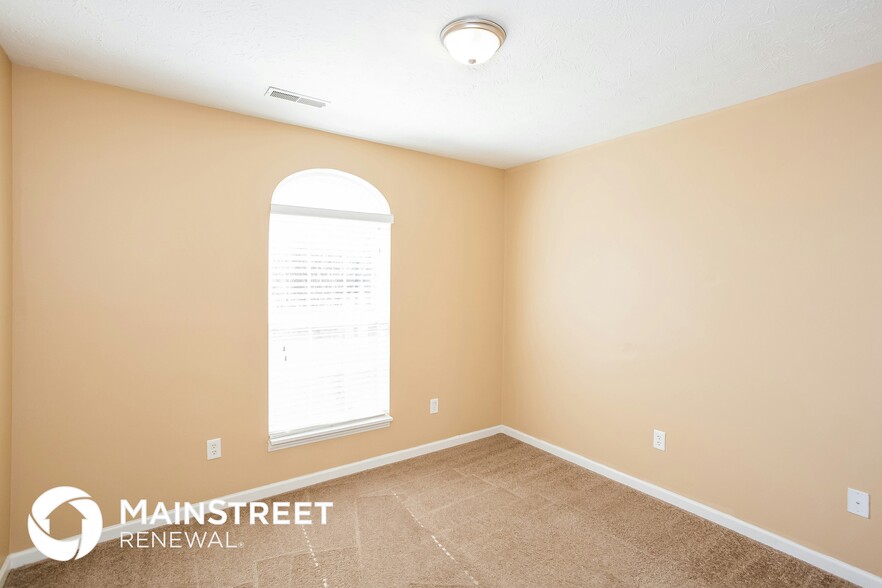 Building Photo - 1572 Cottonwood Dr