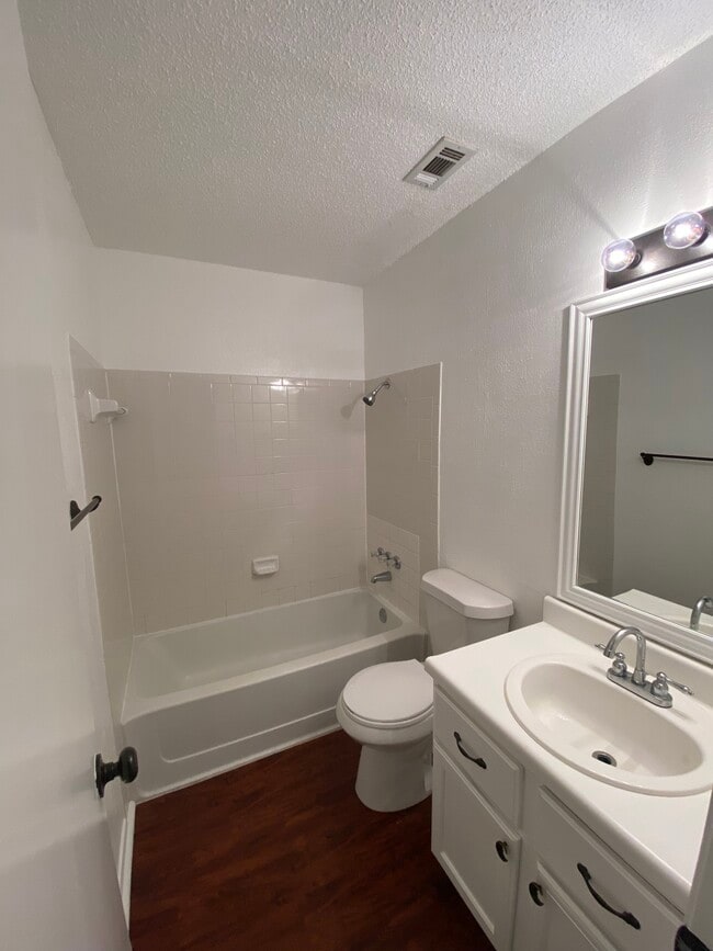 Second bathroom - 1809 West Spring Creek Parkway