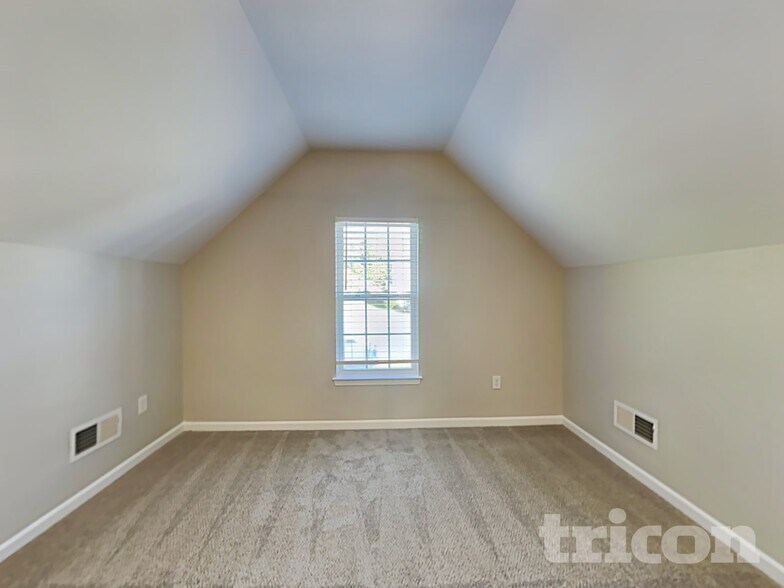 Building Photo - 6916 Brandon Chase Ln