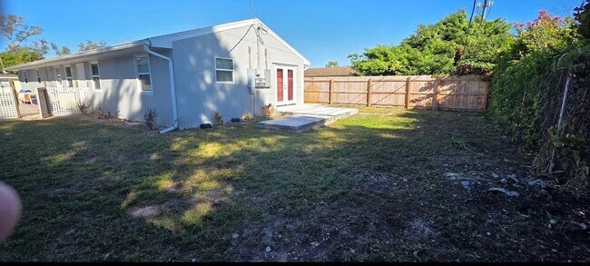 Building Photo - 5639 Fourth Ave