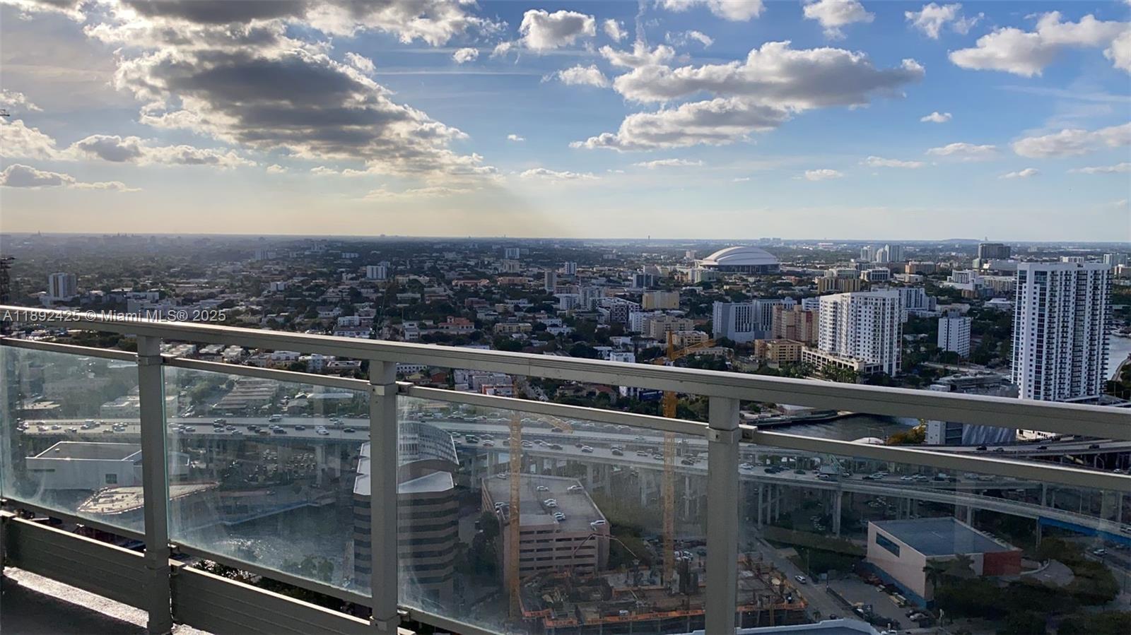 Building Photo - 90 SW 3rd St