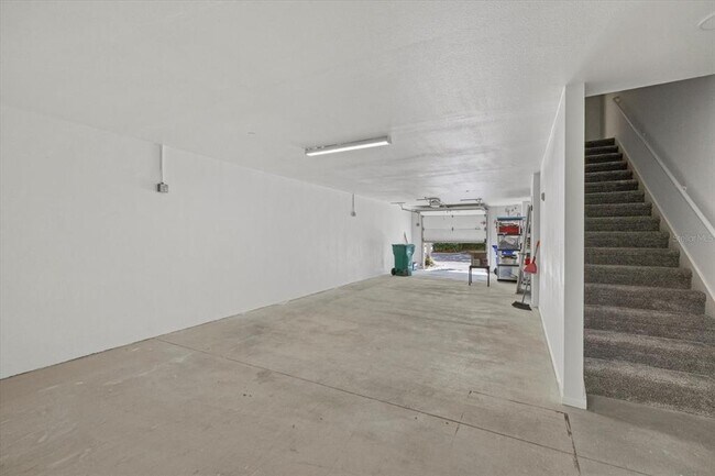 Building Photo - 2012 Harbourside Dr