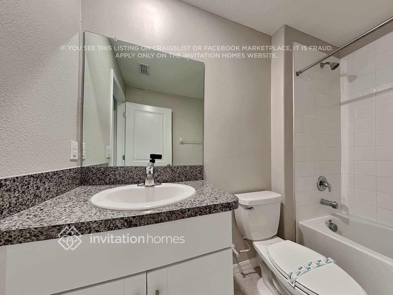 Building Photo - 7114 Paradise Island Ct