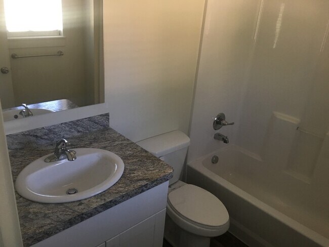 Building Photo - 1461 Wild Rose Way