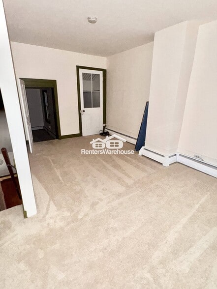 Building Photo - 116 W 4th St