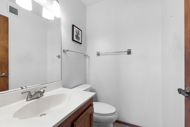 Building Photo - 821 Leisure World