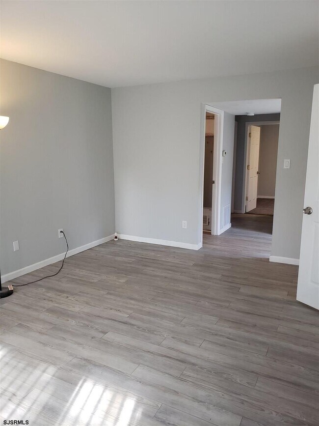 Building Photo - 2744 Mimosa Ct