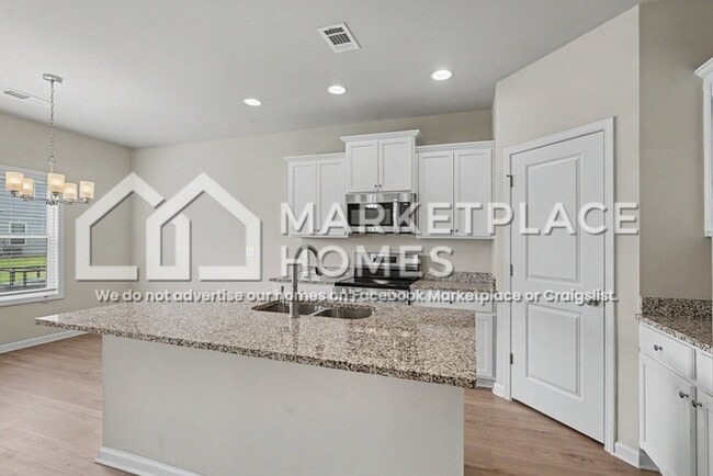 Building Photo - 229 W L Miller Dr