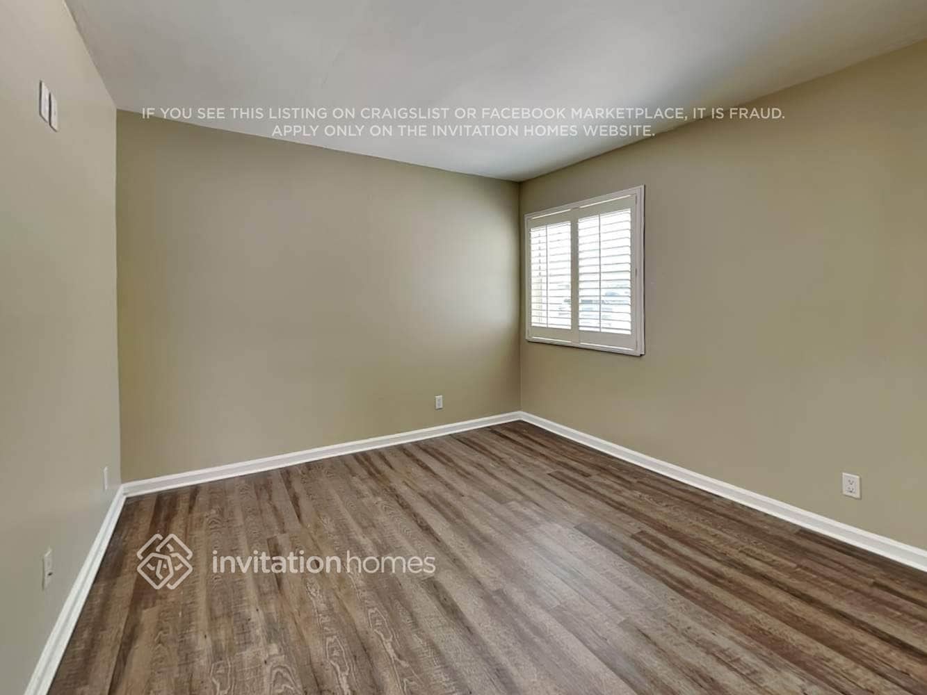Building Photo - 4433 NW 67th Ave