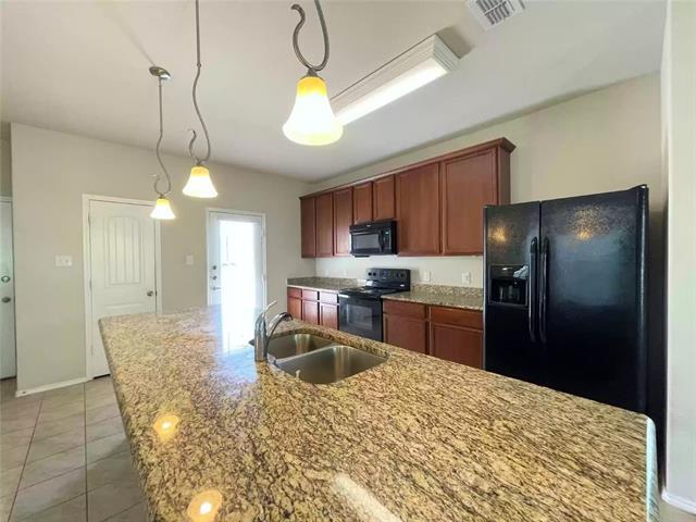 Building Photo - 712 Whitemarsh Dr
