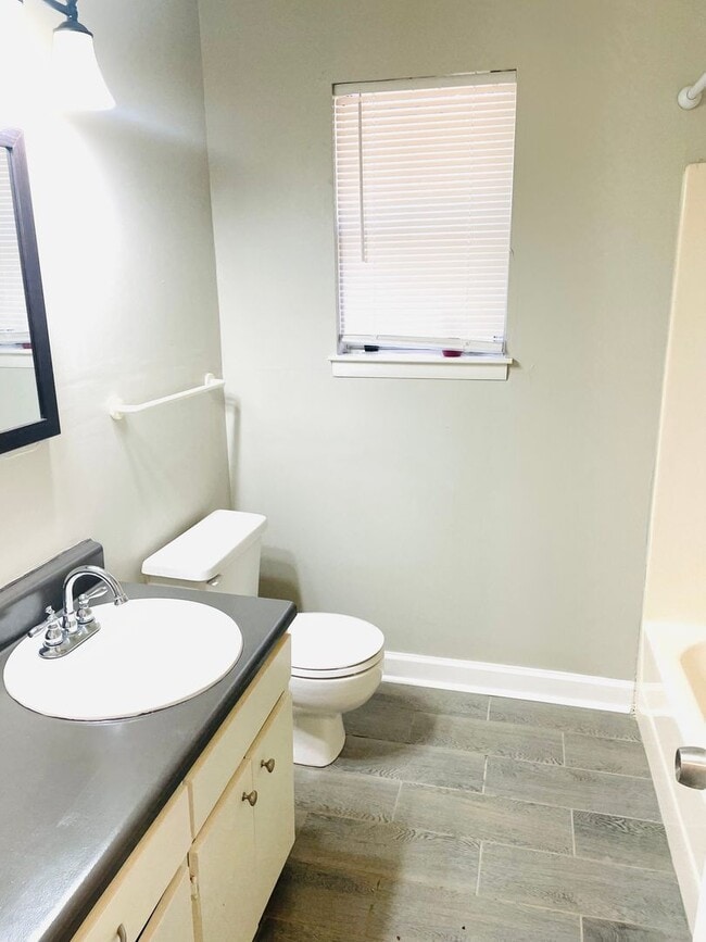 Building Photo - ** 2 Bed 1 Bath located in Ramer ** Call 334-366-9198 to schedule a self tour