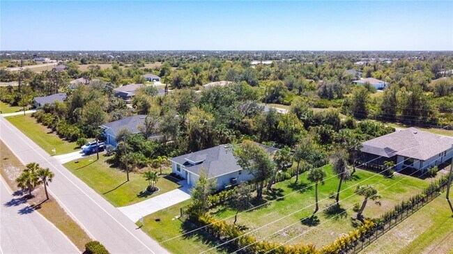 Building Photo - 159 Antilla Dr