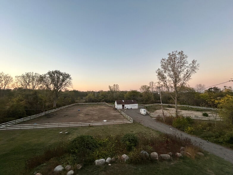 Primary Photo - 5906 Little Turtle Trail