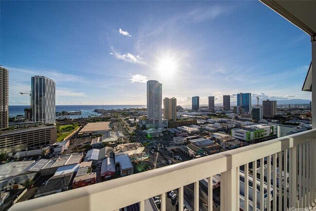 Building Photo - Furnished 2bd/2ba in the Heart of Kaka'ako