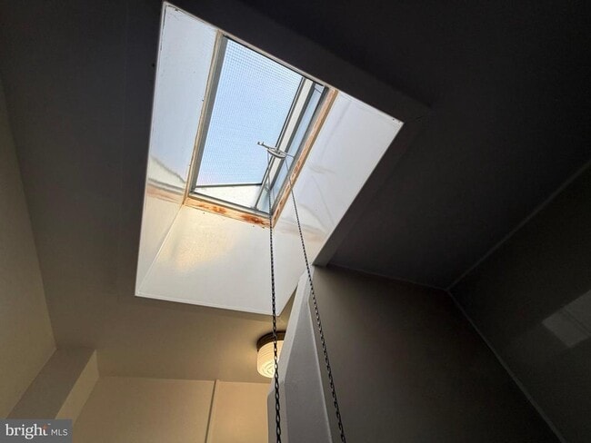 Building Photo - 1535 Willow St