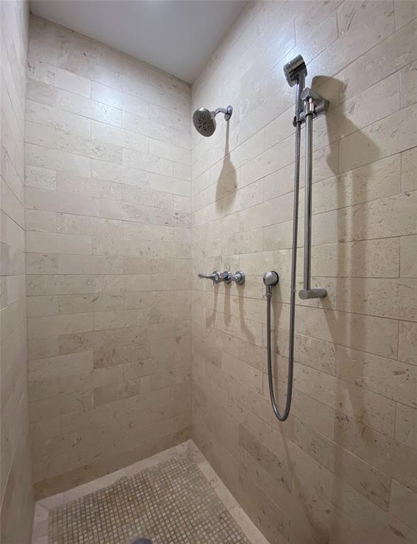 Building Photo - 1000 Liberty Park Dr