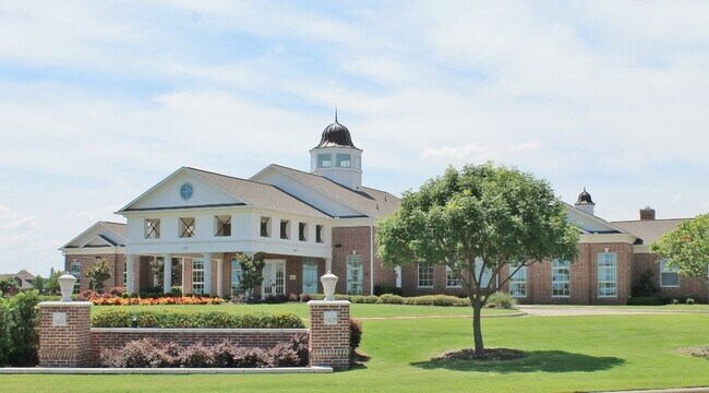 Building Photo - 609 Bassett Hall Rd