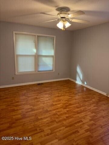Building Photo - 142 Canal Dr