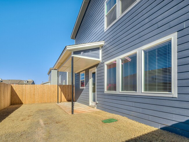 Building Photo - Beautiful New Construction Home in Edmond/...