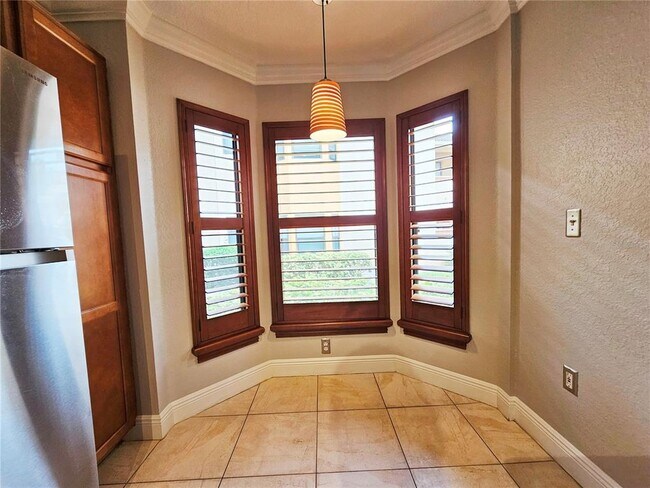 Building Photo - 7838 Sugar Bend Dr