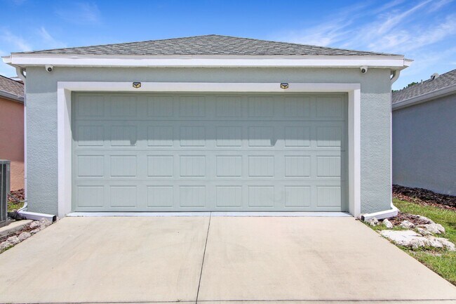 Building Photo - Grand Palm Annual Home for Rent