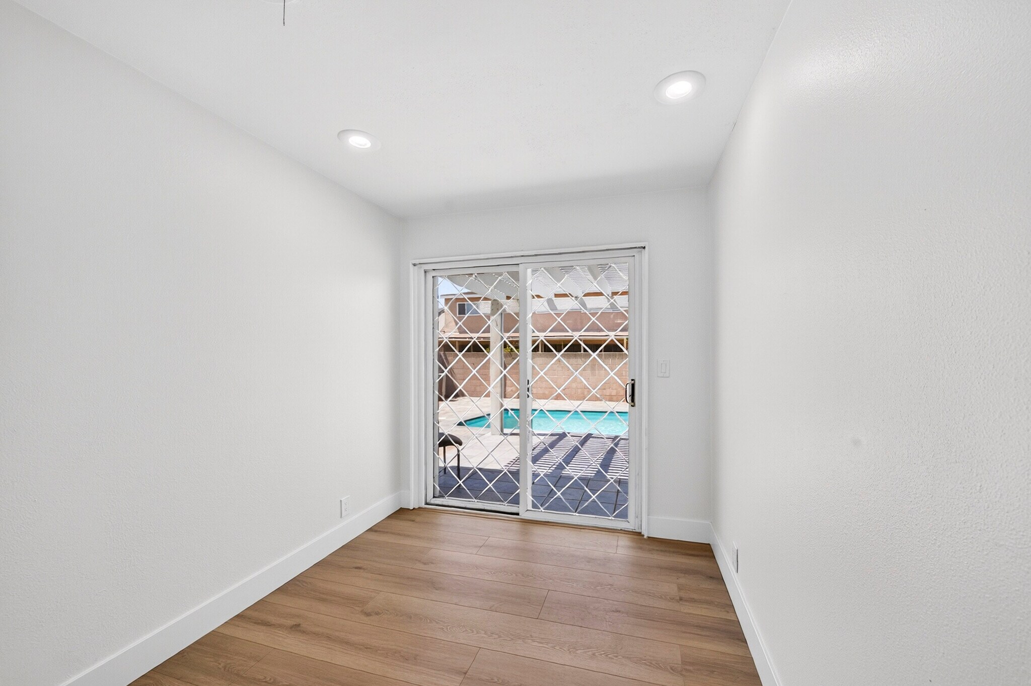 Building Photo - 8321 Santa Margarita Ln
