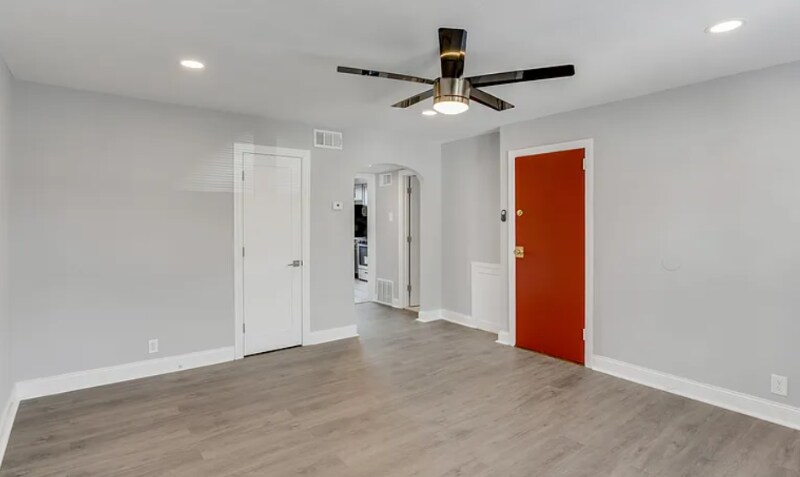 Building Photo - 6320 Magnolia St