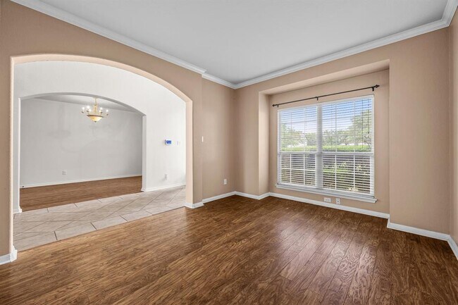 Building Photo - 11905 Lake Stone Dr