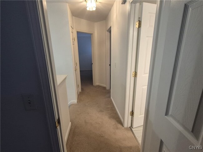 Building Photo - 100 Midlake Cir