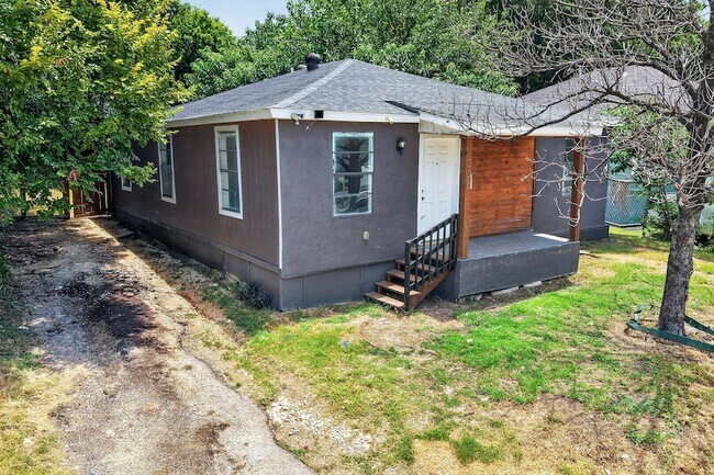 Building Photo - 336 Bonnie View Rd