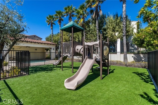 Building Photo - 11232 Paseo Del Cielo