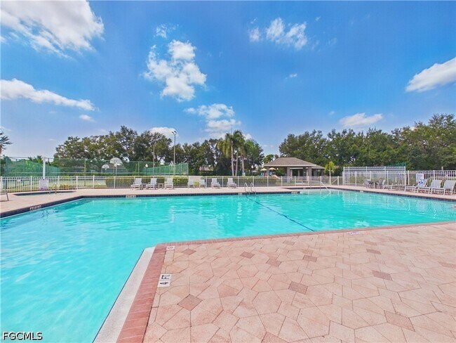 Building Photo - 17772 Oakmont Ridge Cir