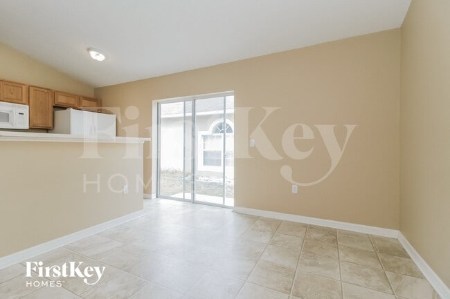 Building Photo - 2684 Whispering Trails Dr