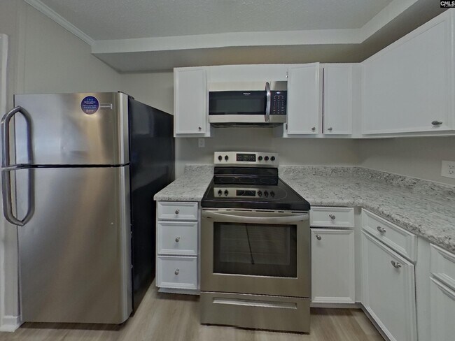 Building Photo - 6 Forestgrove Ct