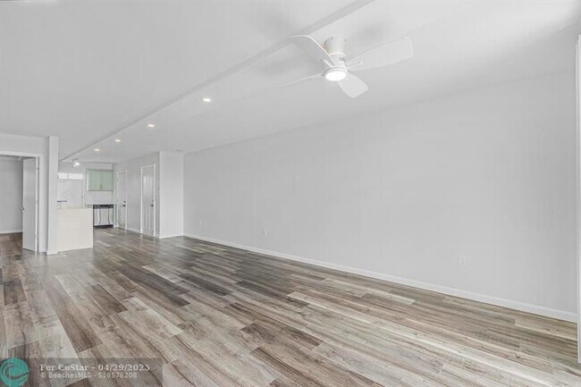 Building Photo - 1410 S Federal Hwy