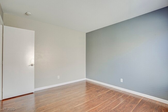 Building Photo - 9595 Gatesville Ave
