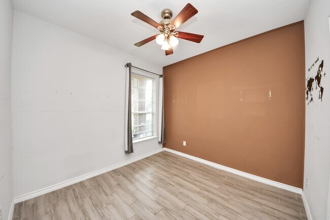 Building Photo - 11514 Mill Bridge Ct