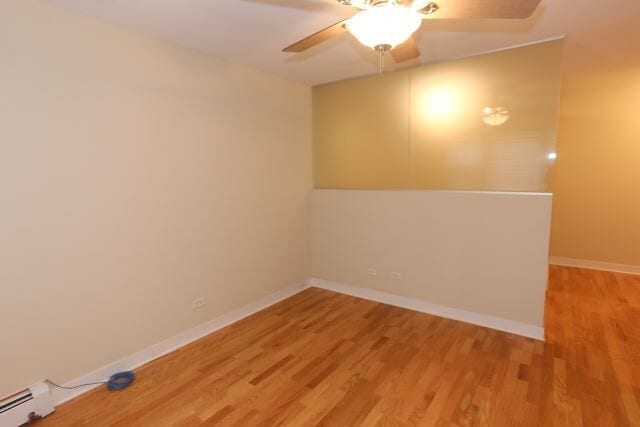 Building Photo - 650 W Wrightwood Ave