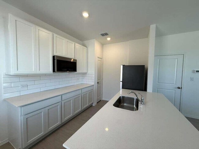 Building Photo - 238 Rodney Boat Rd